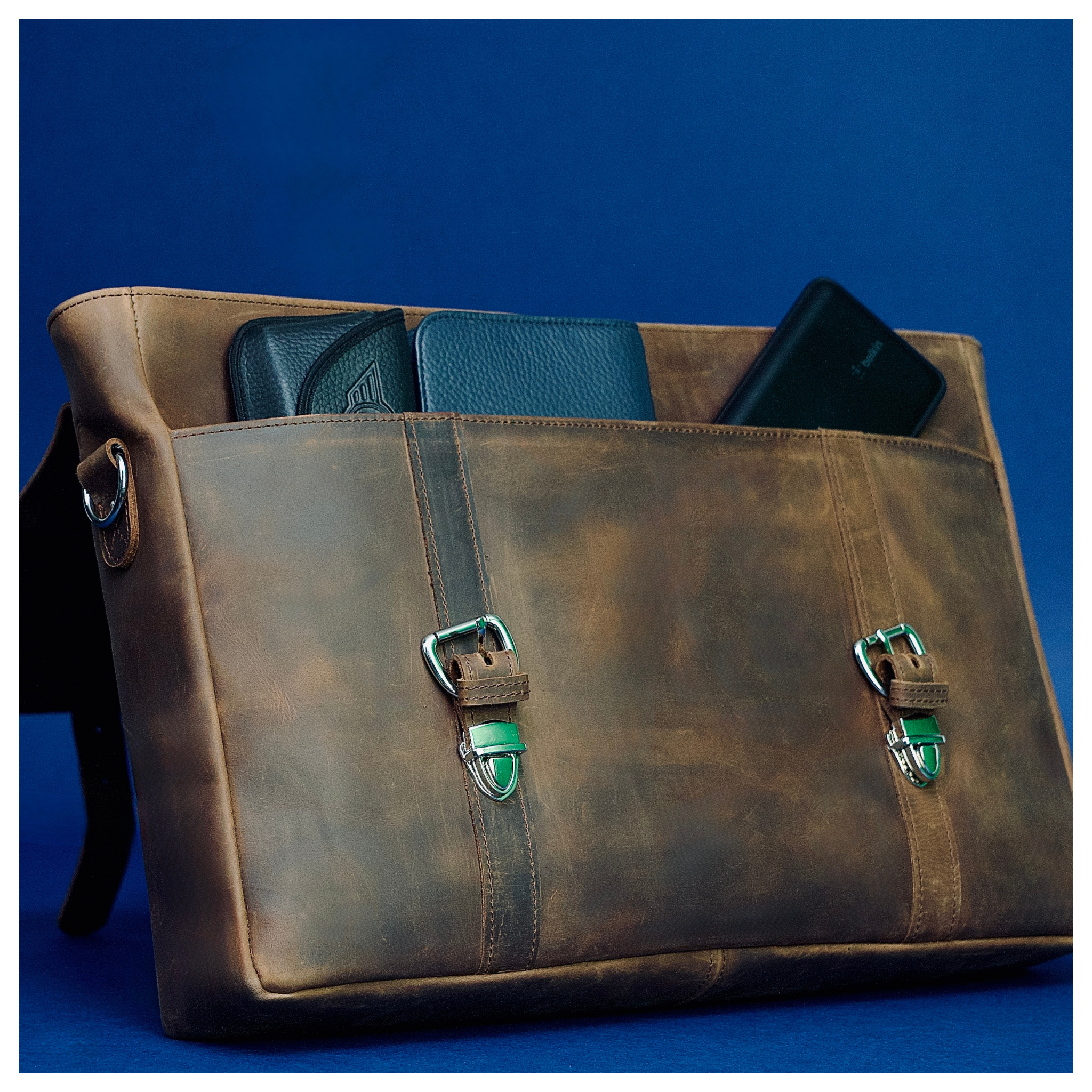 Brown Leather Messenger Briefcase