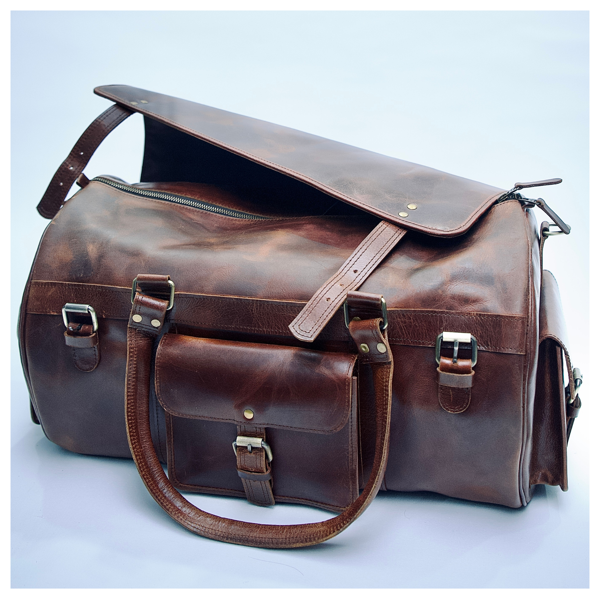 Voyager Leather Duffle Bag