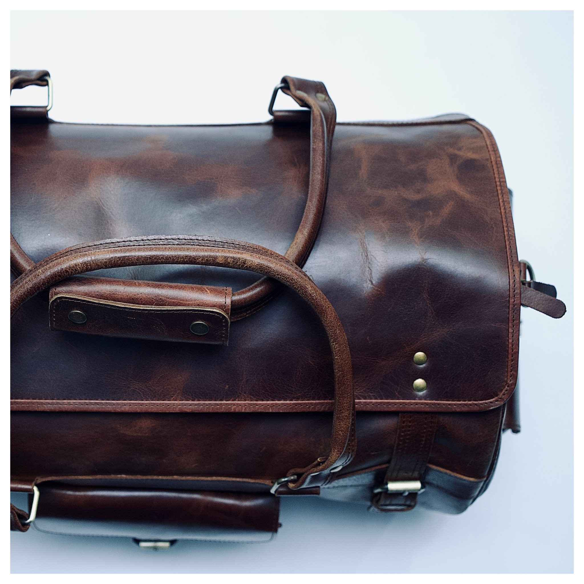 Voyager Leather Duffle Bag